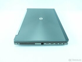 Hp Elitebook 8760w 17.3" 16Gb ram 512gb ssd 2gb Vga - 7