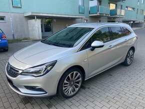 Opel Astra Sport Tourer Innovation 2019, 1.4T - 7