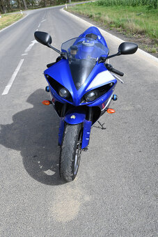 Yamaha YZF-R1 2011 - 7