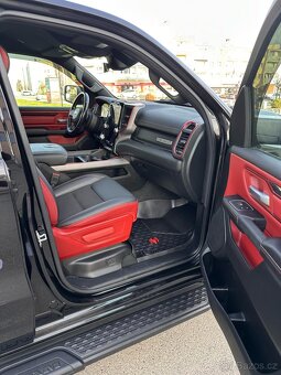 Dodge Ram 1500 - 7