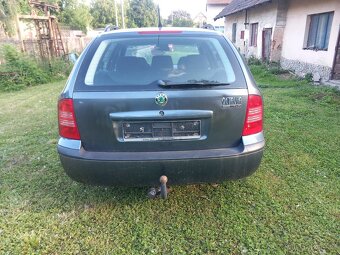 Škoda Octavia combi 1.9tdi 74kw Tour 6/2006 - 7