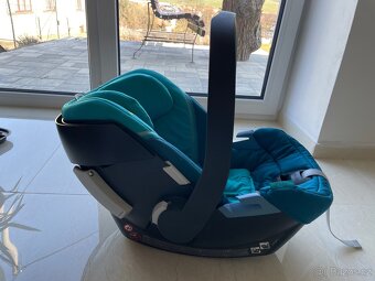 Vajíčko se základnou Cybex Aton 5 - 7