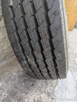 Nová pneu 265/70 R19.5 - 7