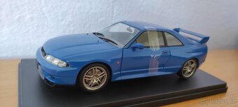 Modely aut 1/24 - NISSAN (Whitebox, Welly) - 7