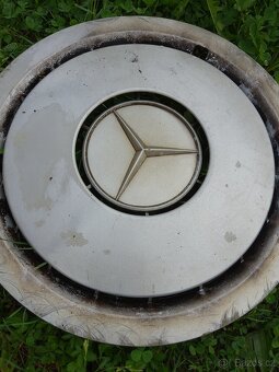 Poklice / kryty kol Mercedes w 124/w 210 - 7