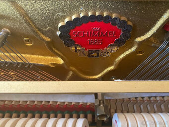 Schimmel piano, 120 cm vysoké, černé, vysoký lesk, použité, - 7