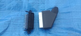 SCART kabely různých délek a provedení - 7