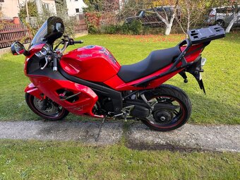 Triumph Sprint ST 1050 - 7