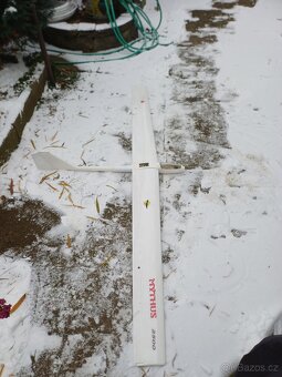 Kusy modelářských lodí a letadel - 7