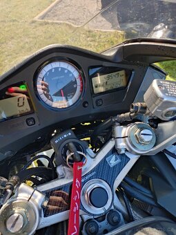 Honda VFR 800 VTEC - 7