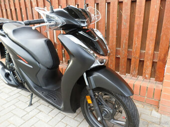Honda SH 125i Sport (2023) - 7