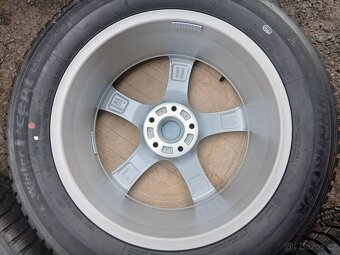 Prodám NOVOU sadu ALU kol Hyundai 235/60R18 zimní - 7