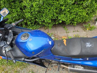 Kawasaki ZZR 1100 - 7