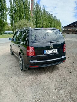 VW Touran 1t2 2.0tdi 125kw DSG - 7