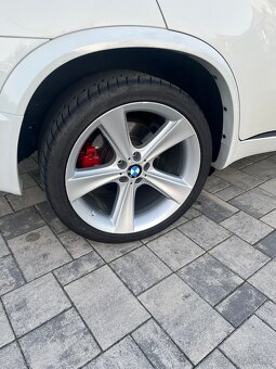 BMW X5 3.0sd M-Paket | 210 kW | 21” kola | - 7