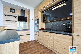 Luxusní Penthouse 2+kk s terasou, úložnou místností – Plzeň - 7