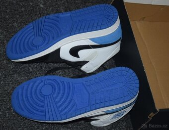 NIKE AIR JORDAN MID SE velikost EU 40, nové. krabice - 7