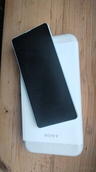 Sony Xperia 10 VI - 7