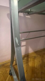 Prodám rozkládací skleněný PC stůl – variabilní - 7