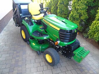 Zahradni traktor John Deere x950r - 7