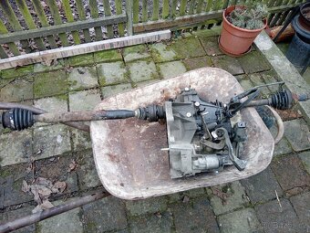 Motor 1.4 16v 55kw BKY + Převodovka - 7
