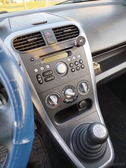 Suzuki Splash 1.0 GL .AC - 7