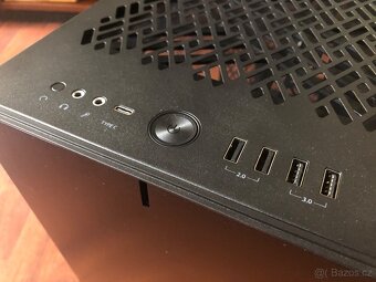 Fractal Design Define 7 Nano Black TG Light Tint - 7