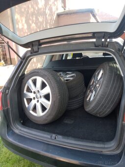 Prodám Wolkswagen Passat 2TDI 103kw,B6 combi - 7
