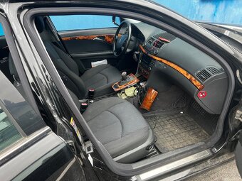 Mercedes Benz E220 CDI W211 - 7
