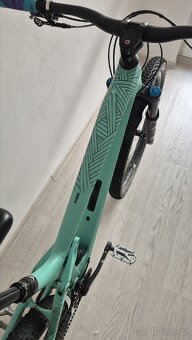 Yt izzo carbon topkomponenty L - 7