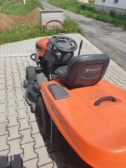 Sekací zahradní Traktor Husqvarna CTH 220 Twin - 7