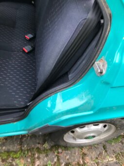 Prodám Škoda Favorit 135 LX rok 1994 krásný původní stav - 7
