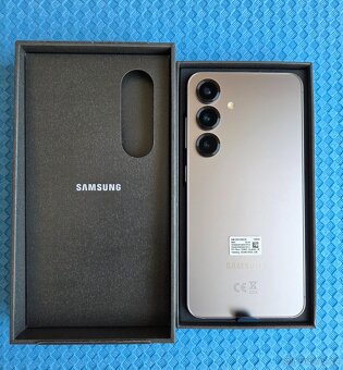 Samsung Galaxy S25 EE Silvershadow 128GB ROZBALENO - 7