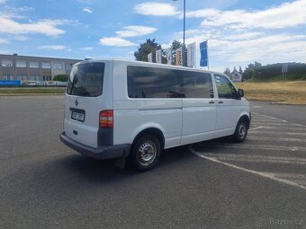 VW Transporter T5 2.5 TDi 9-místný - 7