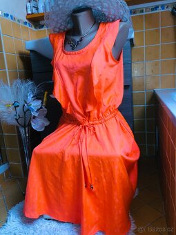letnisatyNafNaf# spolecenske#hostnasvatbu#nadovolenou#oranz - 7