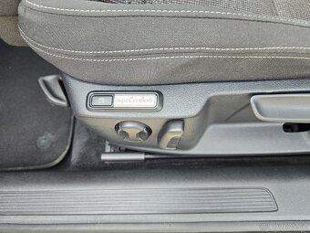 VW passat 2015 2.0 TDi DSG masáž, Webasto - 7