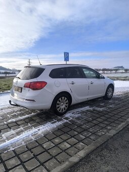Opel Astra J Sports Tourer 1.6 CDTI 2015 - 7