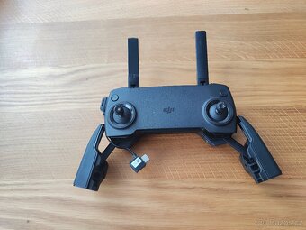 Dron DJI Mini SE Fly More Combo - 7