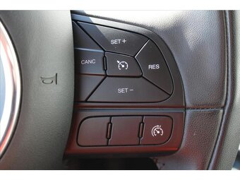 Podám Fiat 500X 1.4 Mutiair Turbo - odečet DPH -  r.v. 2018 - 7