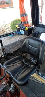 Zetor 7245 s nakladačem - 7