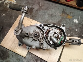 Motor Jawa 50 /20,21,23 - 7