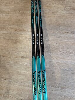 Bauer Pulse, Sr, levá, P28 a P92, Flex: 70,  77 a 87 - 7