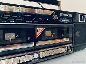 Radiomagnetofon Aiwa CA-W30, rok 1988 - 7