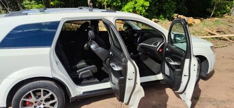 Fiat Freemont 2.0 TDI, 125 kW - Prostorné a bezpečné MPV/SUV - 7