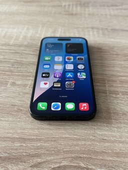 iPhone 15 Černý - 7
