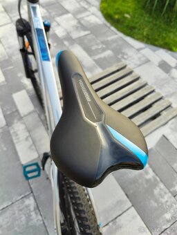 Horské kolo ROCKRIDER ST 530 chrom, vel. M - 7