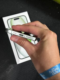iPhone 15 128GB - 7