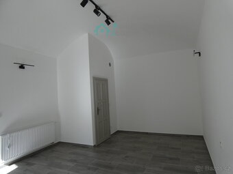 Pronájem, obchodní prostor/kancelář, Nové Město na Moravě - 7
