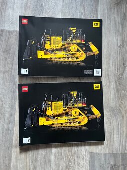 Lego TECHNIC 42131 Buldozer Cat D11T DÁLKOVÉ OVLÁDÁNÍ - 7