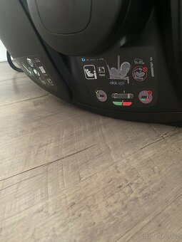 Britax Römer Autosedačka - 7